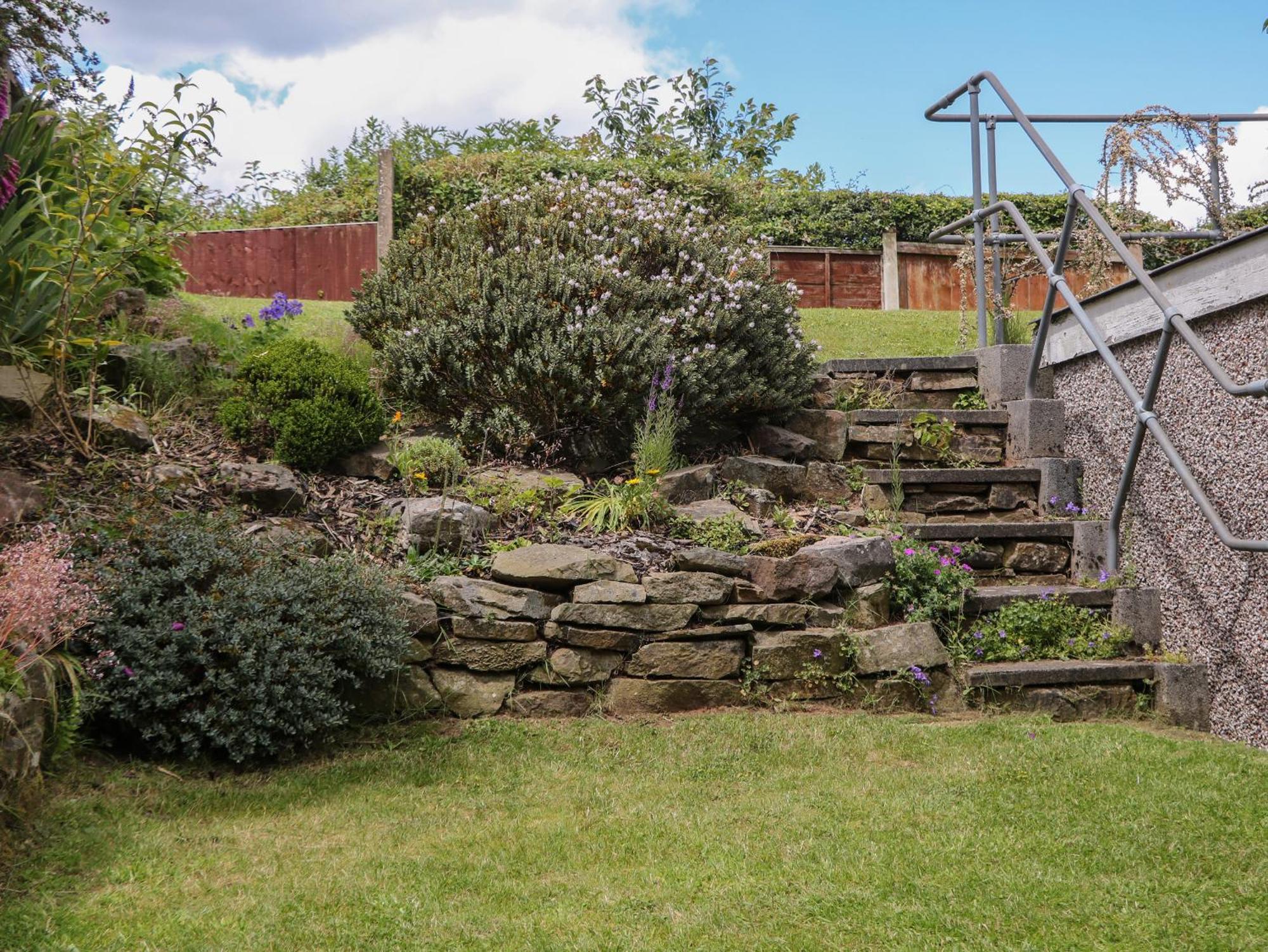 Basford View Villa Cheddleton Exterior photo